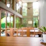 Chu Hotel
